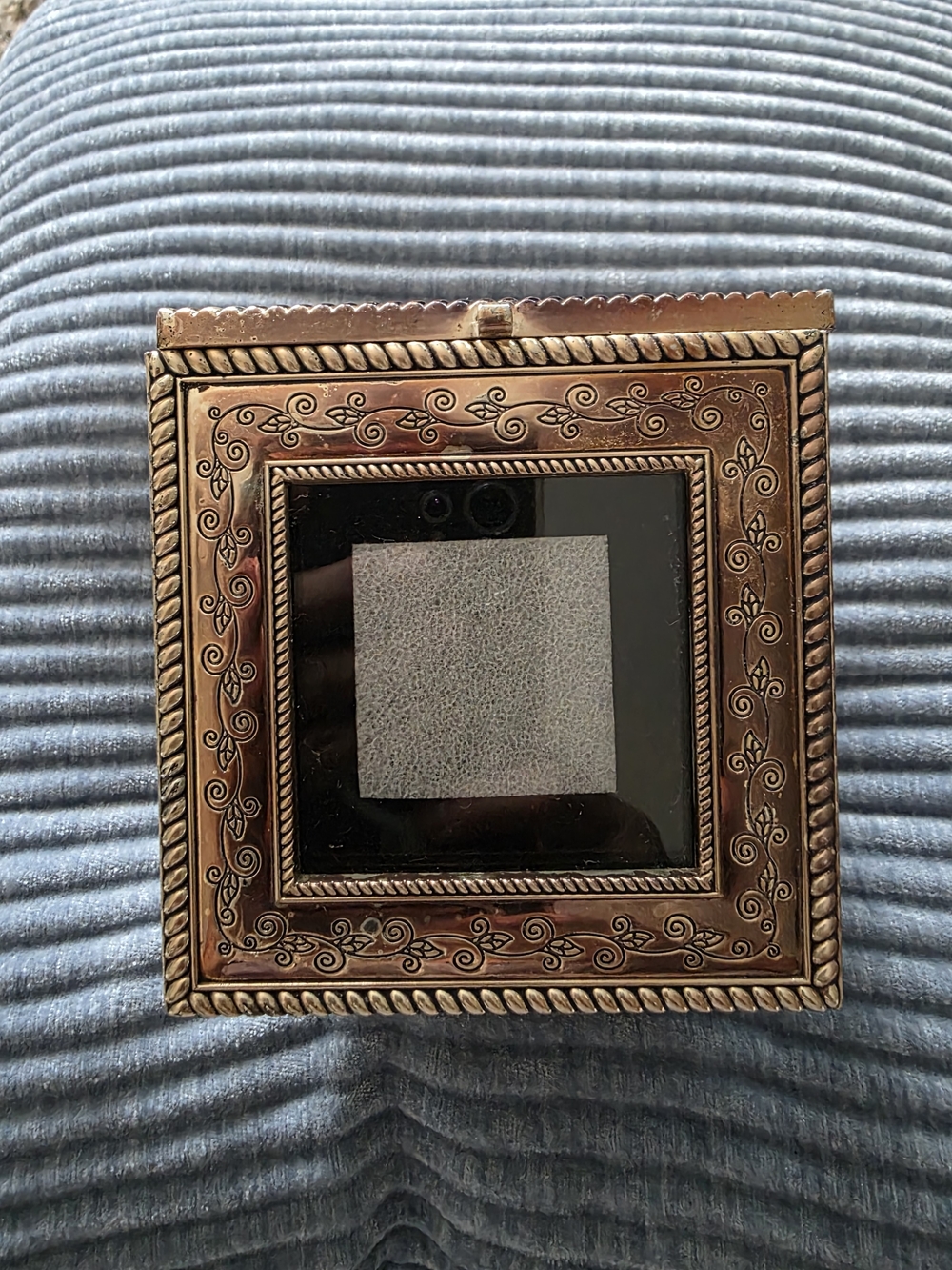 Vintage Ornate Gold Jewelry Trinket Box with Mirror